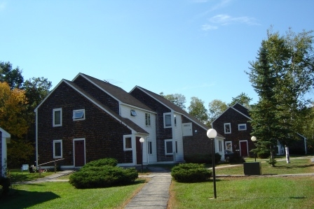 Pequawket Village Apartments in Fryeburg, ME - Building Photo