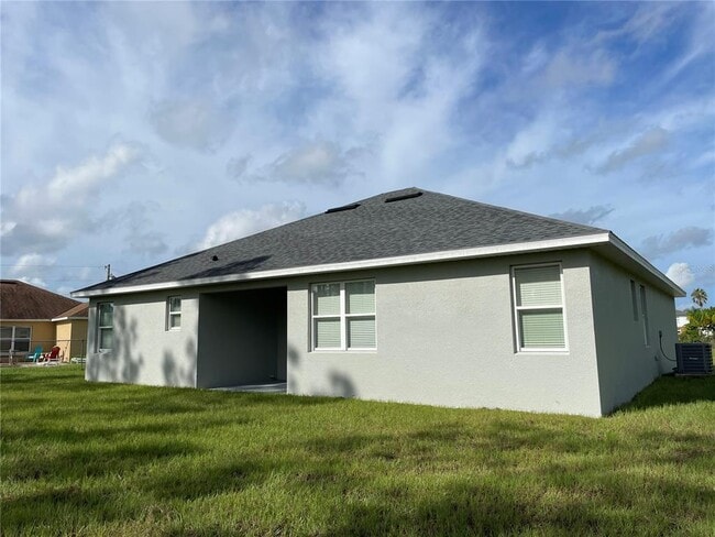 917 Gateshead Ct in Poinciana, FL - Building Photo - Building Photo
