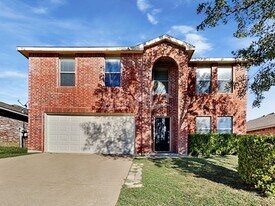 5350 Driftway Dr in Fort Worth, TX - Building Photo