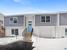 1974 Kings Hwy in Fairfield, CT - Building Photo