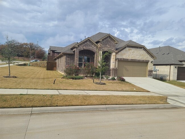 10317 Linger Ln in Keller, TX - Building Photo - Building Photo