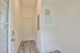 429 St Francis St in Tallahassee, FL - Building Photo - Building Photo
