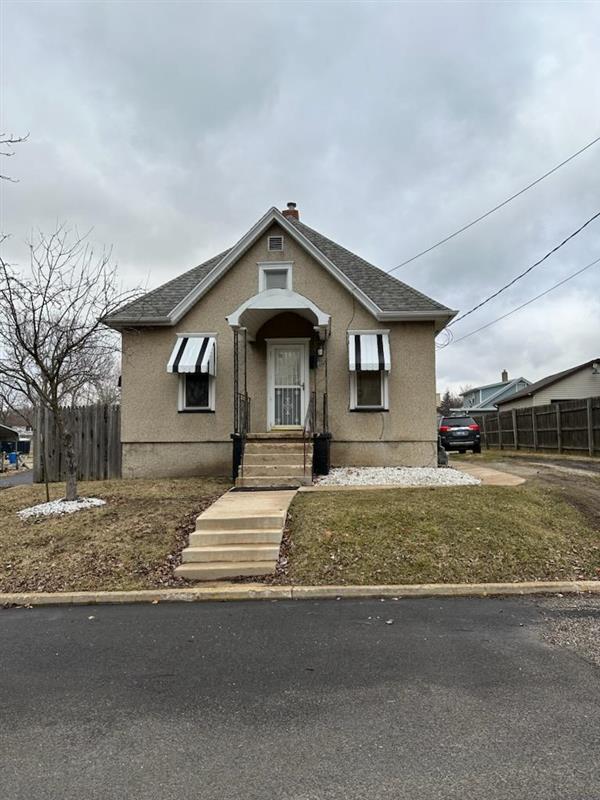 826 8th St Rentals in Peru, IL