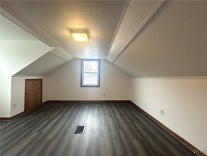 810 Cosby Rd in Utica, NY - Building Photo - Building Photo