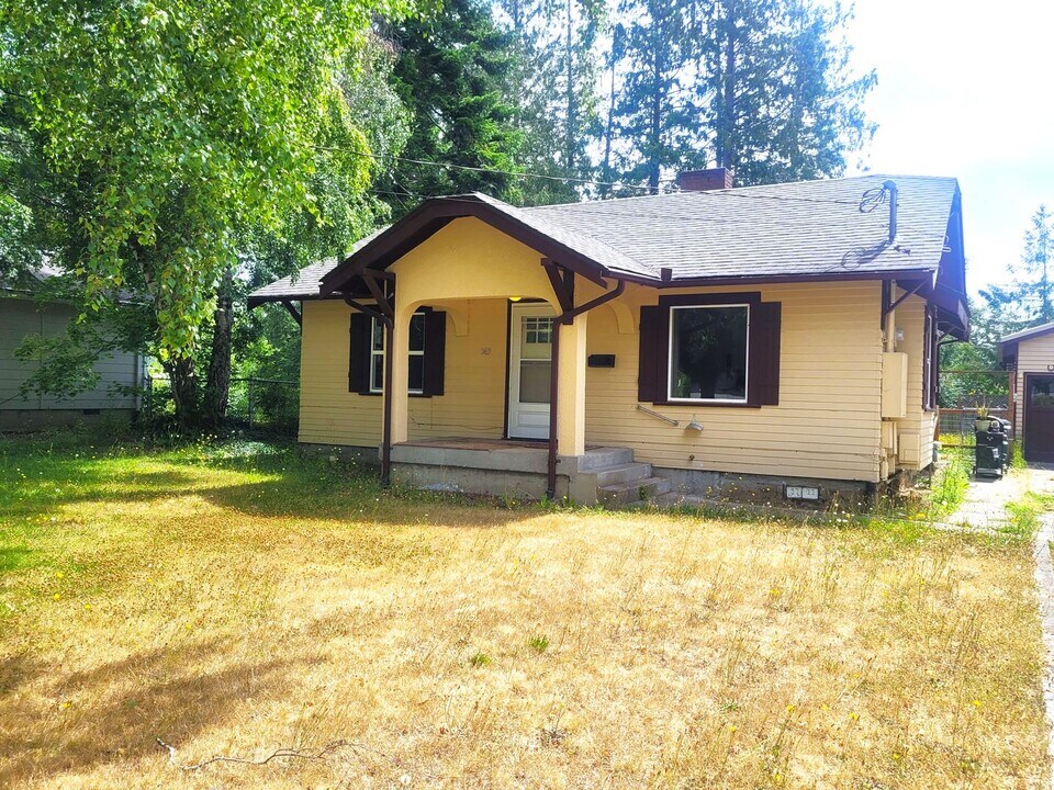 3419 Redwood Ave in Bellingham, WA - Foto de edificio