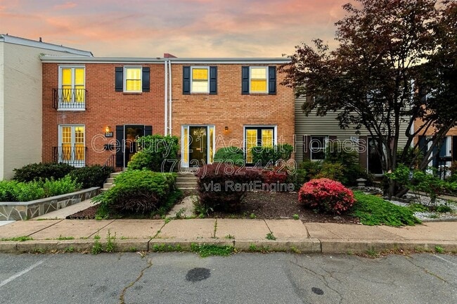 3316 Ardley Ct in Falls Church, VA - Building Photo - Building Photo
