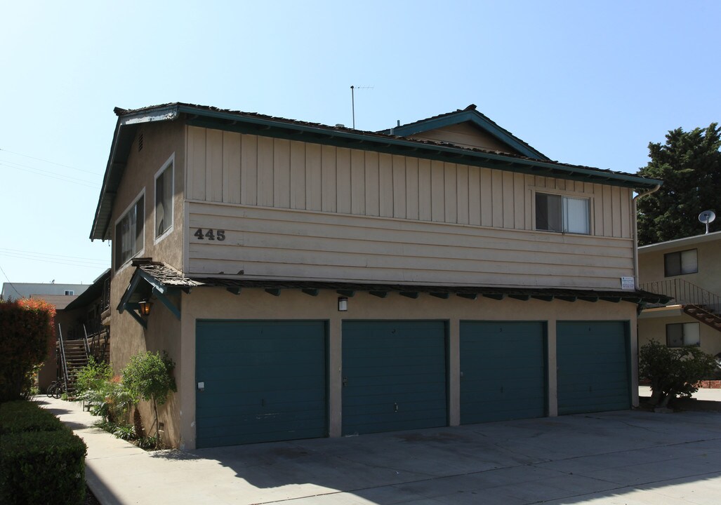 445 Coronado Ave in Long Beach, CA - Building Photo