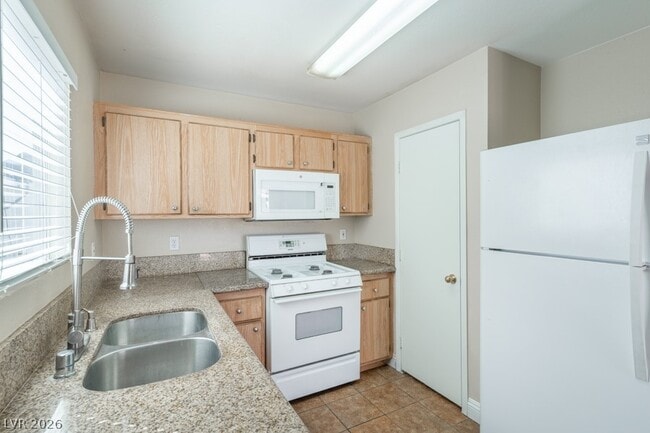 3130 Meadow Flower Ave