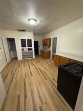 1819 N Pulaski St in Milwaukee, WI - Building Photo - Building Photo