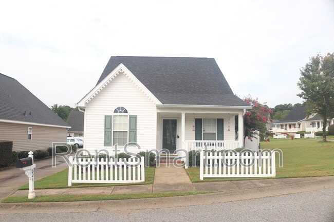 property at 624 Dunloe Cir