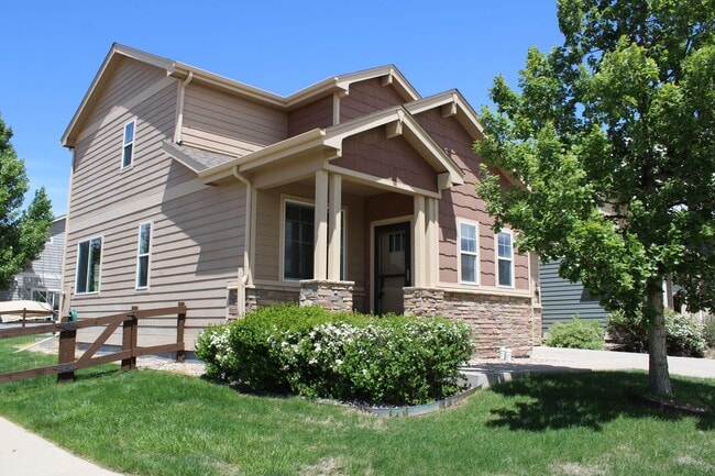 property at 1902 Mackinac St