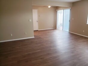 23430 Sunset Crossing Rd in Diamond Bar, CA - Building Photo - Building Photo