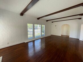 1602 S Stanley Ave, Unit 1600 in Los Angeles, CA - Building Photo - Building Photo