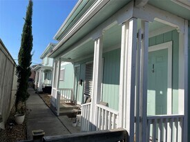 1511 22nd St in Galveston, TX - Building Photo