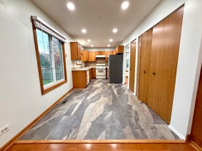 2449 Carlton Dr in Woodridge, IL - Building Photo - Building Photo