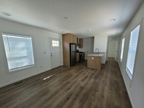 3401 N Walnut Rd in Las Vegas, NV - Building Photo - Building Photo