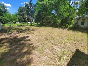 1922 Oak Hill Ln in Richmond, VA - Building Photo - Building Photo