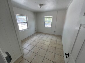 1318 SE 7th Ave in Gainesville, FL - Building Photo - Building Photo