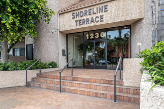 Shoreline Terrace in Long Beach, CA - Building Photo - Building Photo