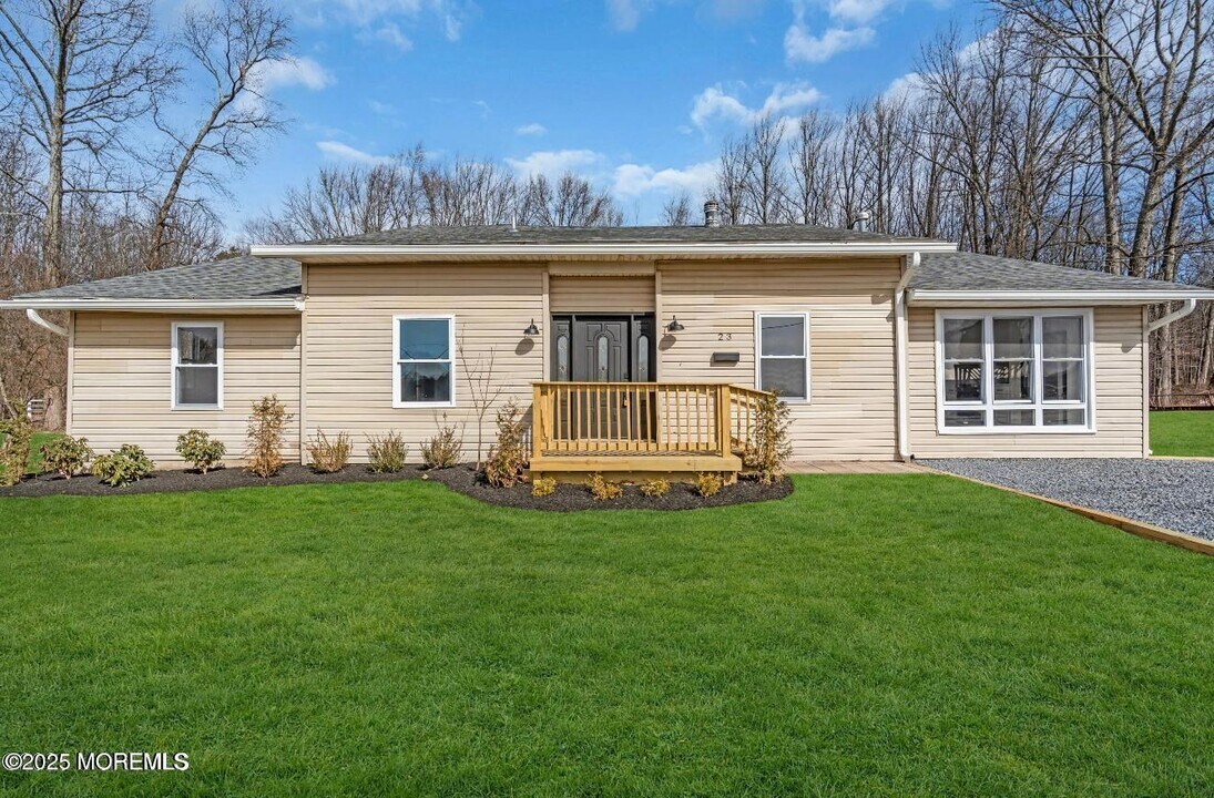 23A Stoney Hill Rd in Plumsted, NJ - Building Photo