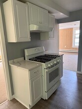 16 Saint John St, Unit 3rd floor in North Brookfield, MA - Building Photo - Building Photo