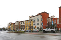 La Moraga Apartments in San Jose, CA - Building Photo - Building Photo