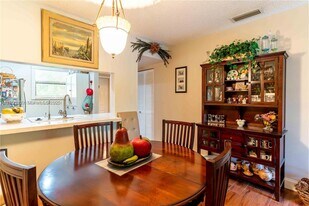 15805 W Waterside Cir in Sunrise, FL - Building Photo