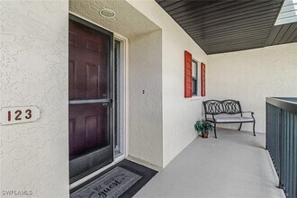 14501 Aeries Way Dr in Ft. Myers, FL - Building Photo - Building Photo