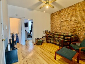 912 Washington St in Hoboken, NJ - Building Photo - Building Photo