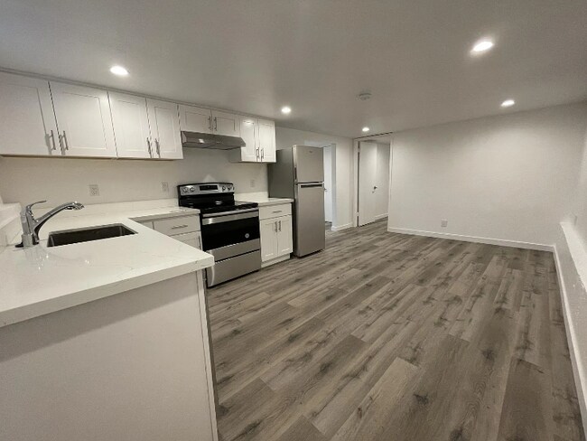 1640 Everett St in Alameda, CA - Building Photo - Building Photo