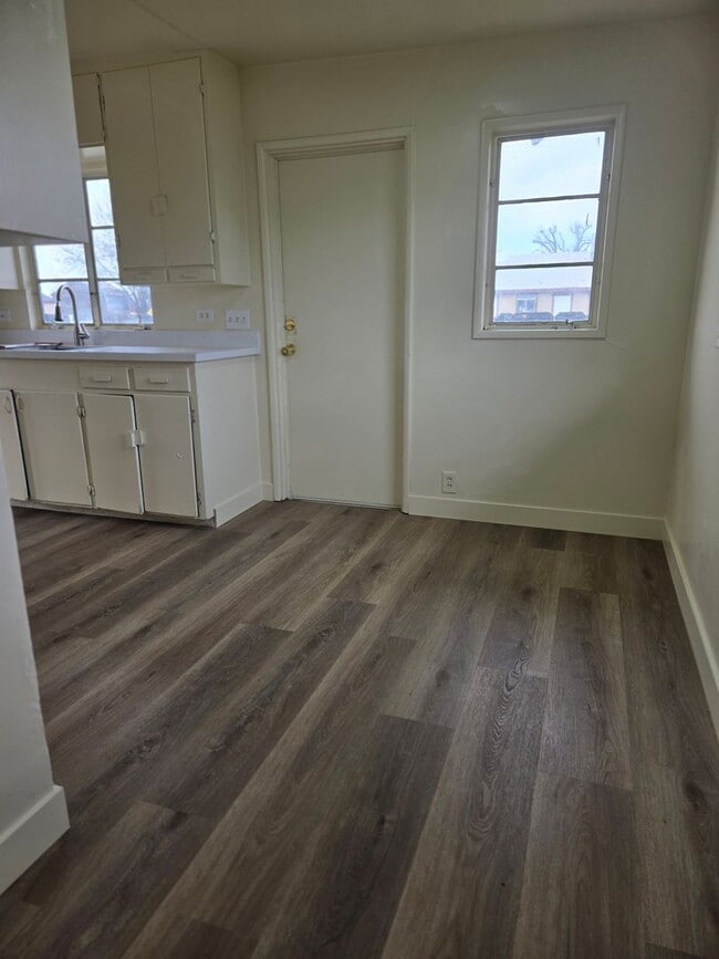 1700 Bainum Ave in Corcoran, CA - Building Photo - Building Photo