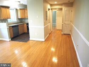 4724 Benning Rd SE-Unit -302 in Washington, DC - Building Photo - Building Photo