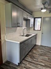 87-2142 Helelua St in Waianae, HI - Building Photo - Building Photo