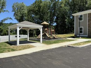 Walnut Woods in Massillon, OH - Building Photo - Building Photo