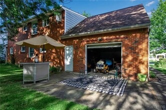 128 Circle Ln in Lackawanna, NY - Building Photo - Building Photo