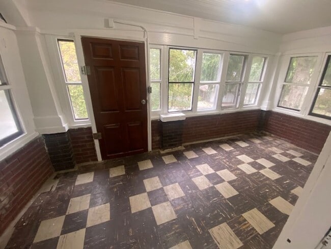 744 Lakewood Blvd in Akron, OH - Building Photo - Building Photo