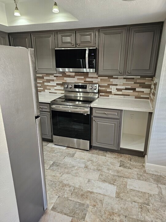 4567 N O Connor Rd, Unit 2307 in Irving, TX - Building Photo
