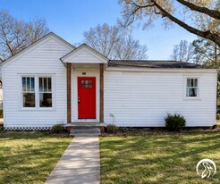 411 Filhiol Ave in West Monroe, LA - Building Photo