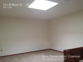 331 W Main St in Waukesha, WI - Building Photo - Building Photo