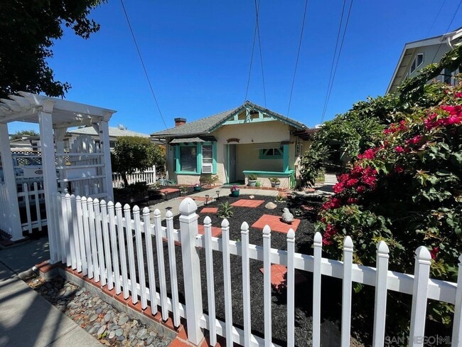 2842 Copley Ave in San Diego, CA - Building Photo - Building Photo