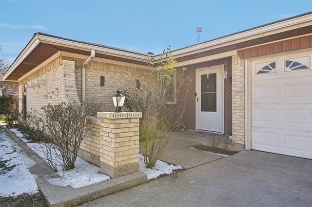 2106 Avalon Ln in Arlington, TX - Building Photo - Building Photo