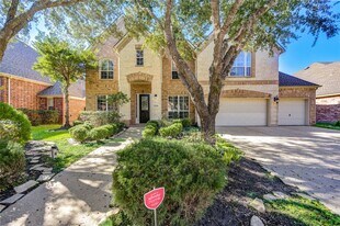 9230 Hernshead Ln in Missouri City, TX - Building Photo