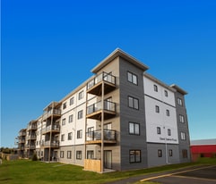 David Dunphy Place in Stratford, PE - Building Photo