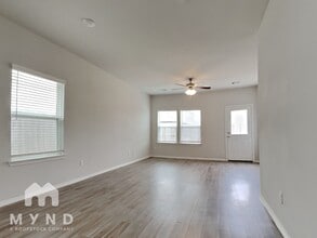 23342 Kinsfolk Dr in Katy, TX - Foto de edificio - Building Photo