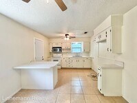 704 N 19th St photo'