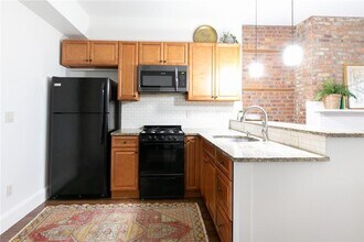 43 N Broadway in Nyack, NY - Building Photo - Building Photo
