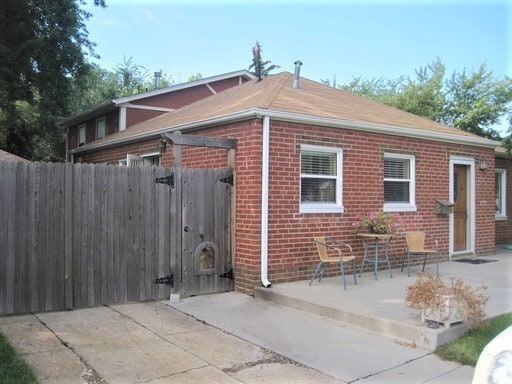 property at 3630 W Alice Pl