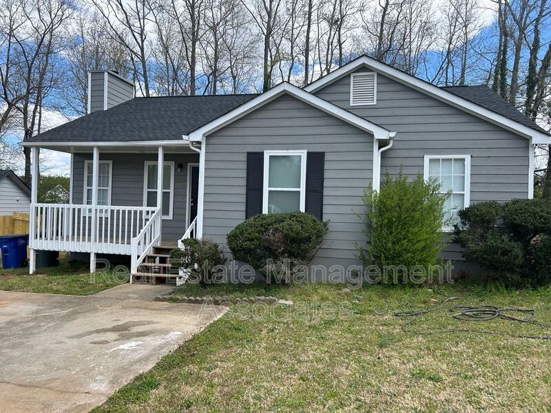 118 Tuscany Ln in Griffin, GA - Building Photo