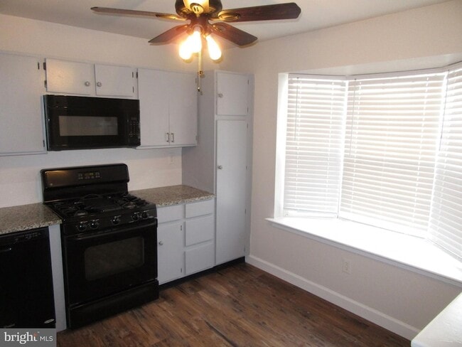 4 Winton Ln in Newark, DE - Building Photo - Building Photo