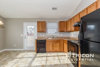 429 Legend Oaks Dr in Columbia, SC - Building Photo - Building Photo